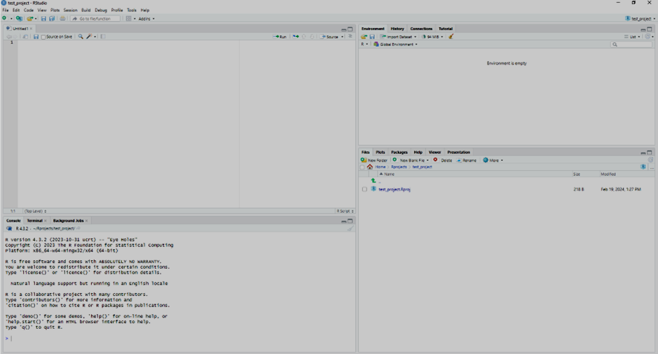 /Introduction_to_R/RStudio%20pane%20layout%20on%20first%20initialisation